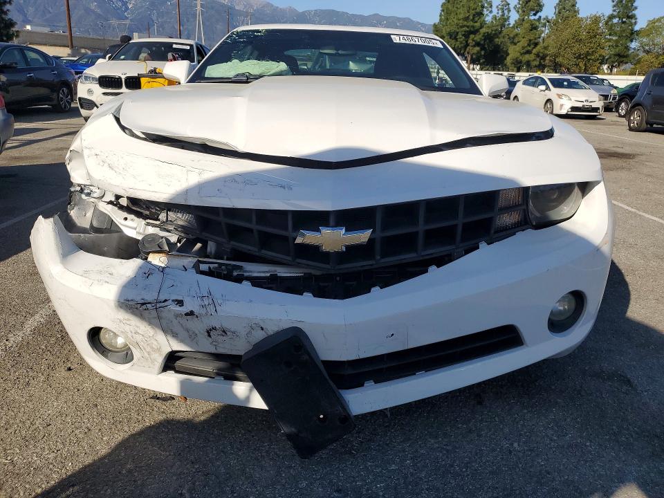 Photo 5 from auction – 2013 CHEVROLET CAMARO with VIN 2G1FB1E39D9166504