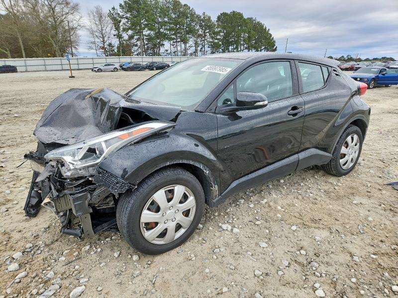 TOYOTA C-HR 2019 with VIN NMTKHMBX4KR076404 - Photo from auction