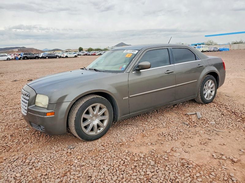 CHRYSLER 300 2008 with VIN 2C3LA53G08H262855 - Photo from auction