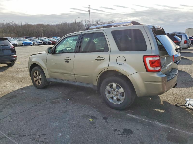 Photo 2 from auction – 2011 FORD ESCAPE LIM with VIN 1FMCU0EG8BKB02107