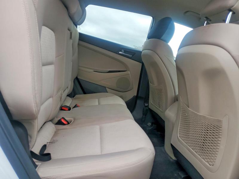Photo 11 from auction – 2016 HYUNDAI TUCSON LIM with VIN KM8J3CA27GU044654