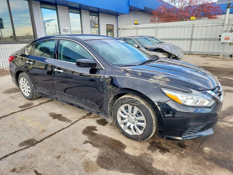 Photo 4 from auction – 2016 NISSAN ALTIMA with VIN 1N4AL3AP4GC121430