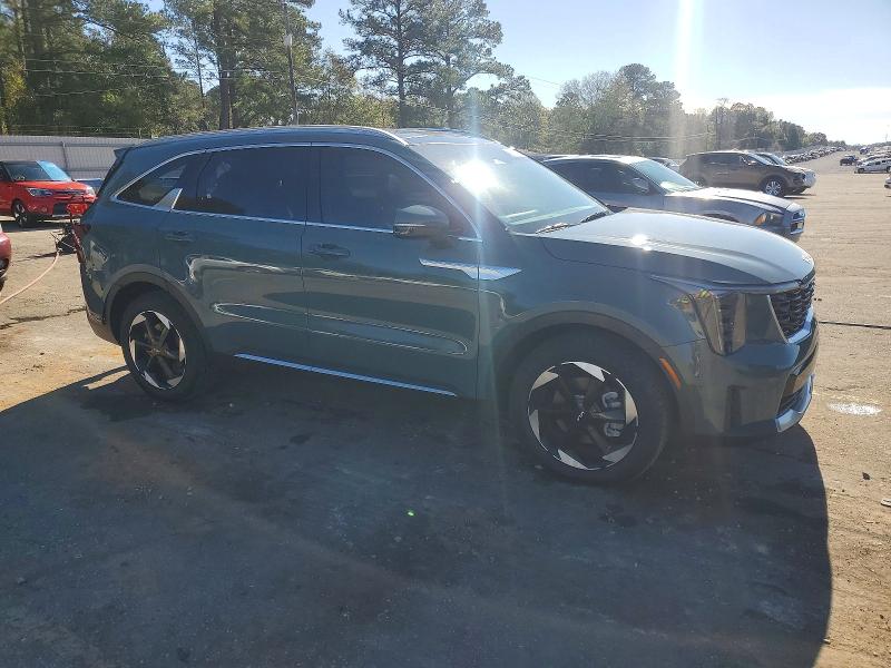 Photo 4 from auction – 2025 KIA SORENTO EX with VIN KNDRH4JG4S5298495