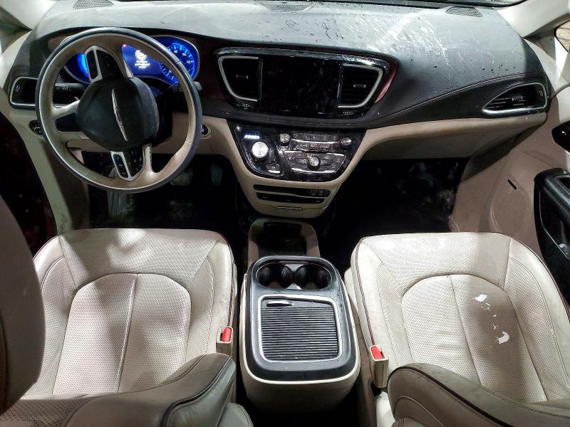 Photo 8 from auction – 2018 CHRYSLER PACIFICA with VIN 2C4RC1GG3JR262125