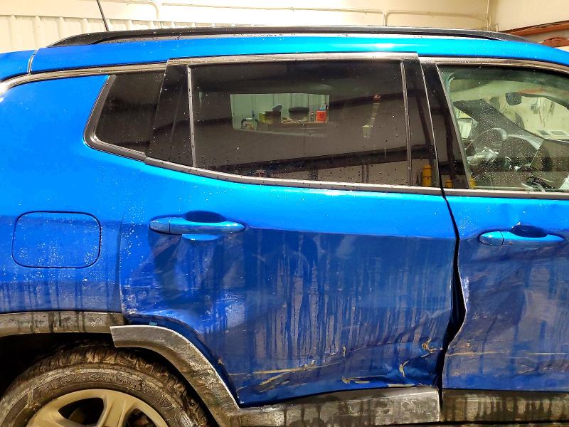 Photo 11 from auction – 2023 JEEP COMPASS LA with VIN 3C4NJDBN7PT534970