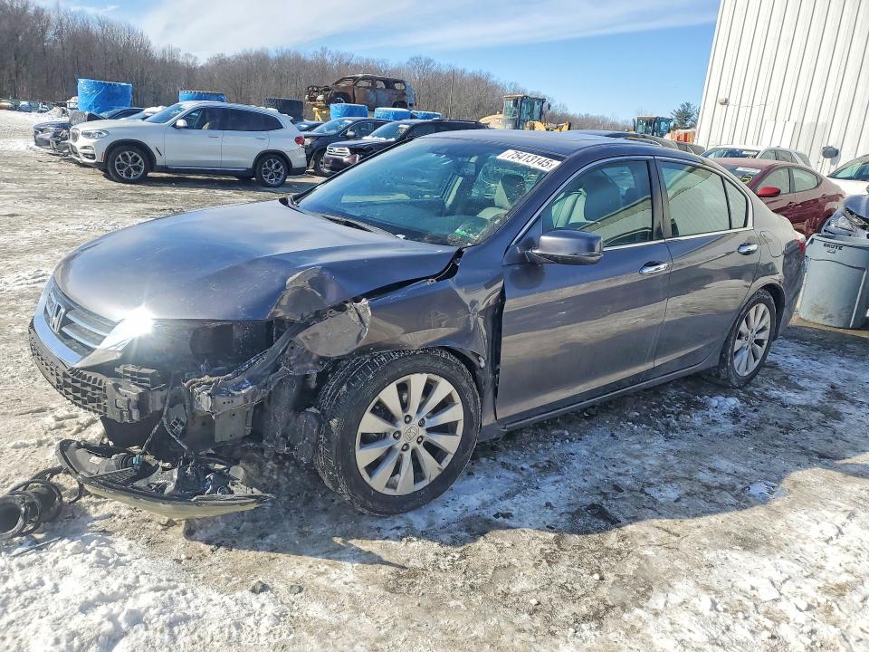 HONDA ACCORD 2015 with VIN 1HGCR2F89FA057264 - Photo from auction