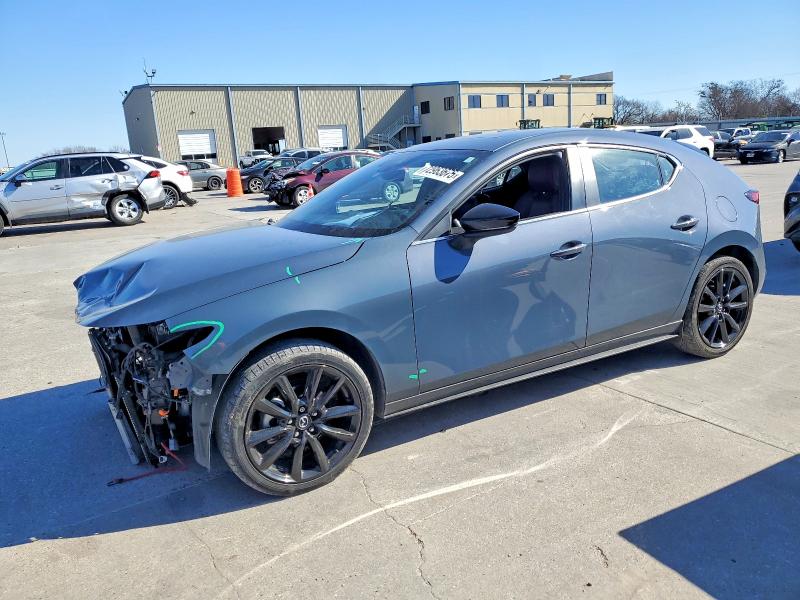 MAZDA 3 PREFERRE 2022 with VIN JM1BPALL5N1515786 - Photo from auction