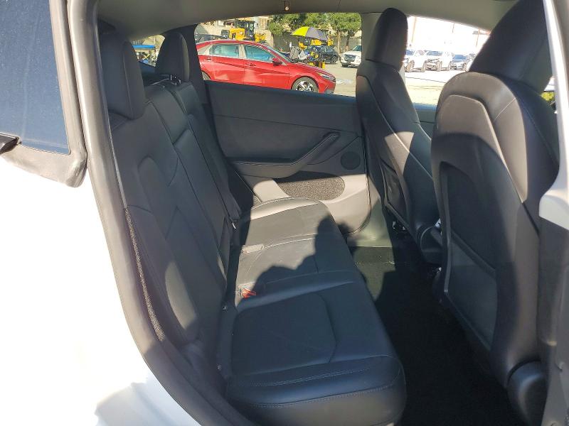 Photo 10 from auction – 2024 TESLA MODEL Y with VIN 7SAYGDEE3RA261633