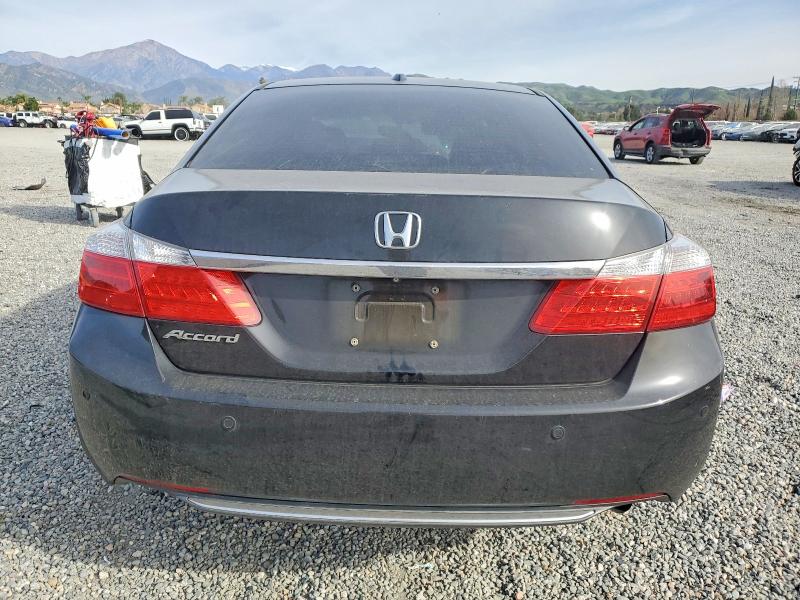 Photo 6 from auction – 2015 HONDA ACCORD with VIN 1HGCR2F88FA108866