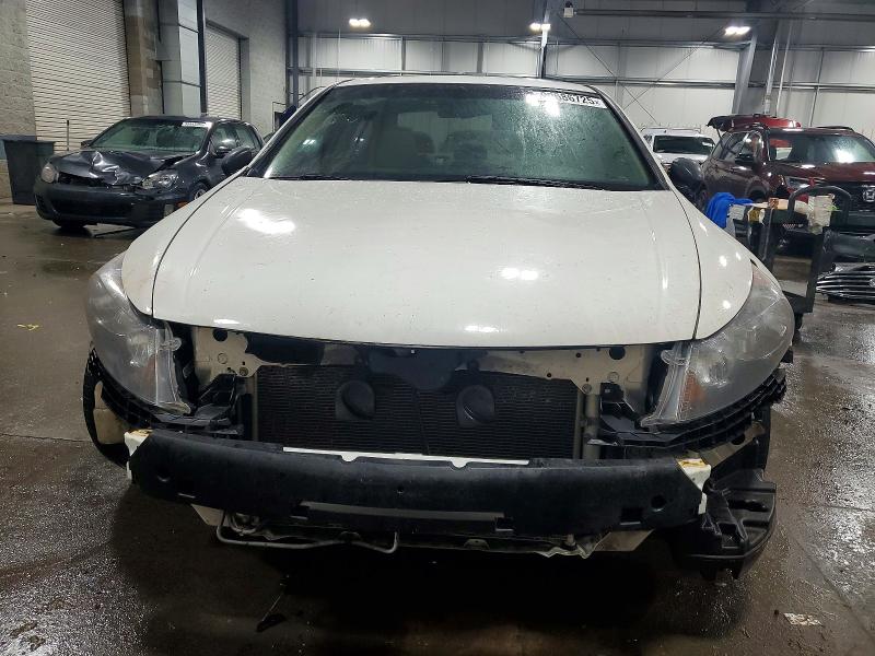 Photo 5 from auction – 2010 HONDA ACCORD EXL with VIN 1HGCP2F86AA142707