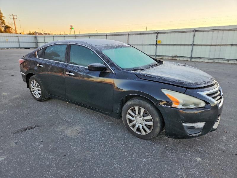 Photo 4 from auction – 2015 NISS ALTIMA with VIN 1N4AL3AP0FN329825