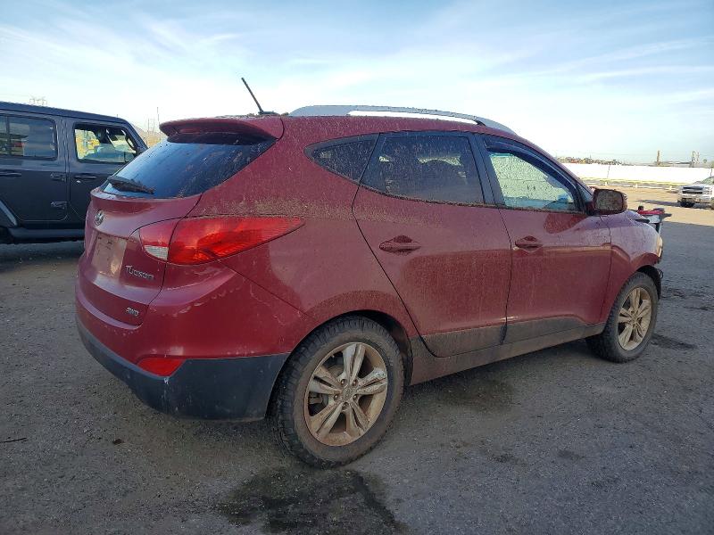 Photo 3 from auction – 2012 HYUNDAI TUCSON GLS with VIN KM8JUCAC8CU429270