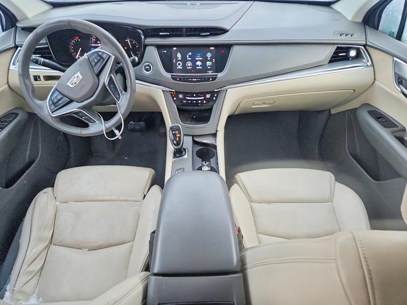 Photo 8 from auction – 2017 CADILLAC XT5 PREMIU with VIN 1GYKNERSXHZ160867