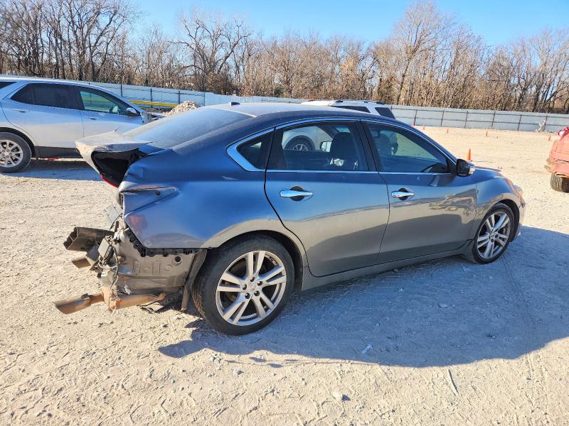 Photo 3 from auction – 2016 NISSAN ALTIMA 3.5 with VIN 1N4BL3AP0GC133692