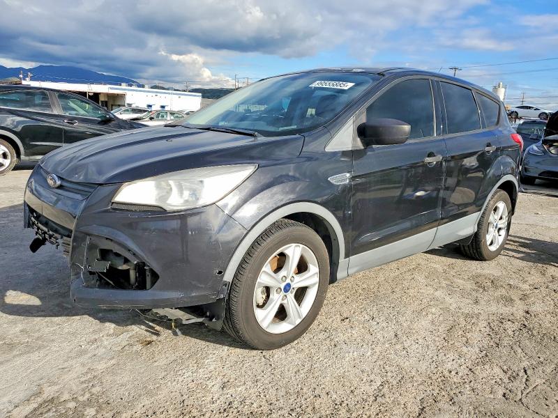 FORD ESCAPE S 2015 with VIN 1FMCU0F73FUB31264 - Photo from auction