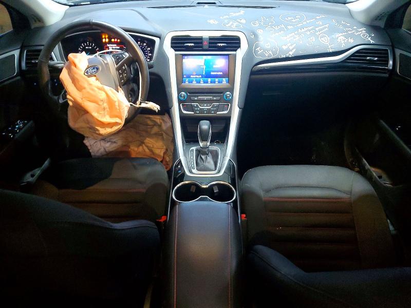 Photo 8 from auction – 2015 FORD FUSION SE with VIN 3FA6P0H97FR222378