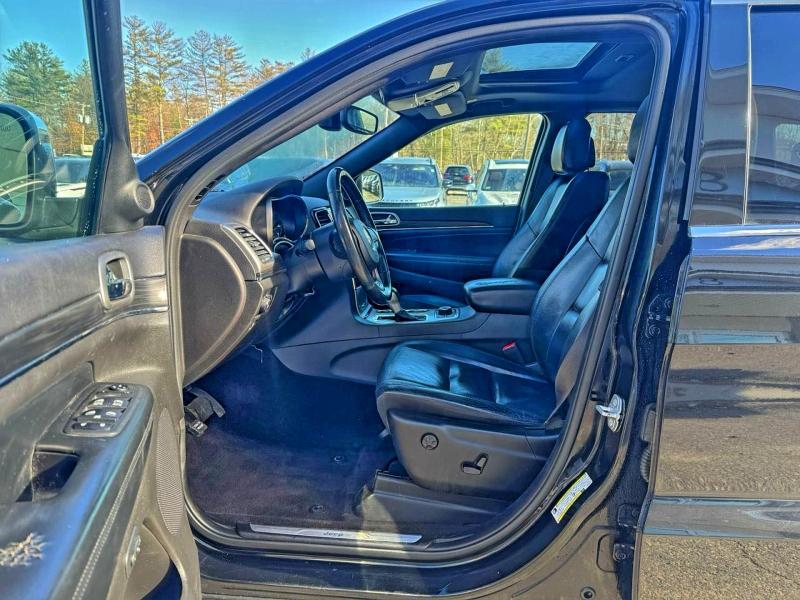 Photo 8 from auction – 2019 JEEP GRAND CHER with VIN 1C4RJFBG1KC542016
