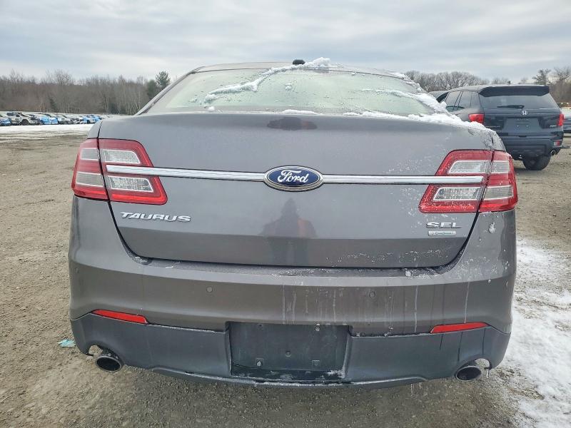 Photo 6 from auction – 2013 FORD TAURUS SEL with VIN 1FAHP2E97DG224497