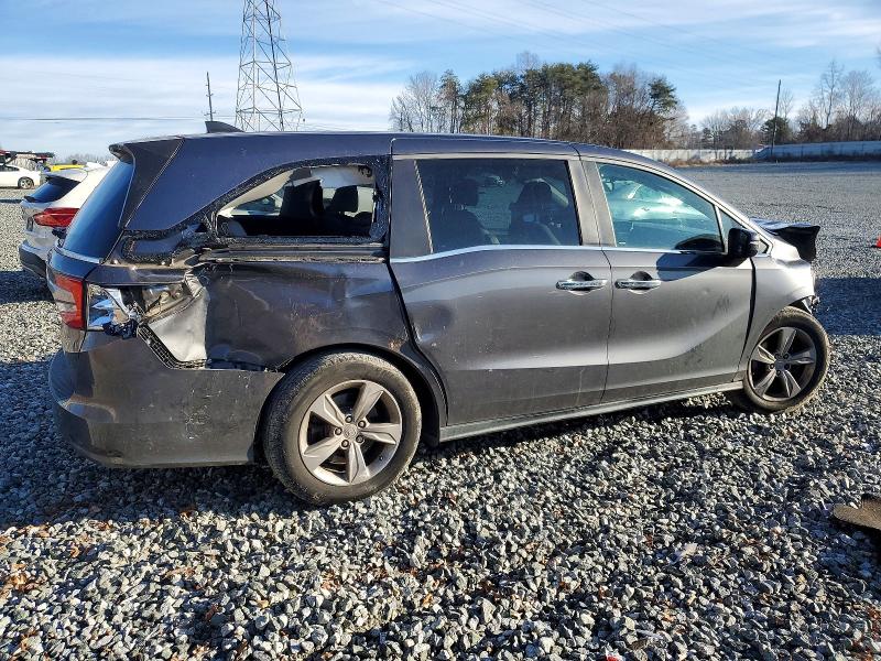 Photo 3 from auction – 2018 HONDA ODYSSEY EX with VIN 5FNRL6H71JB040433