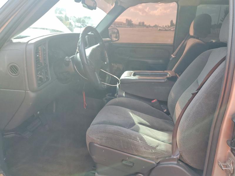 Photo 7 from auction – 2004 CHEVROLET SILVERADO with VIN 1GCEK19T54E256727