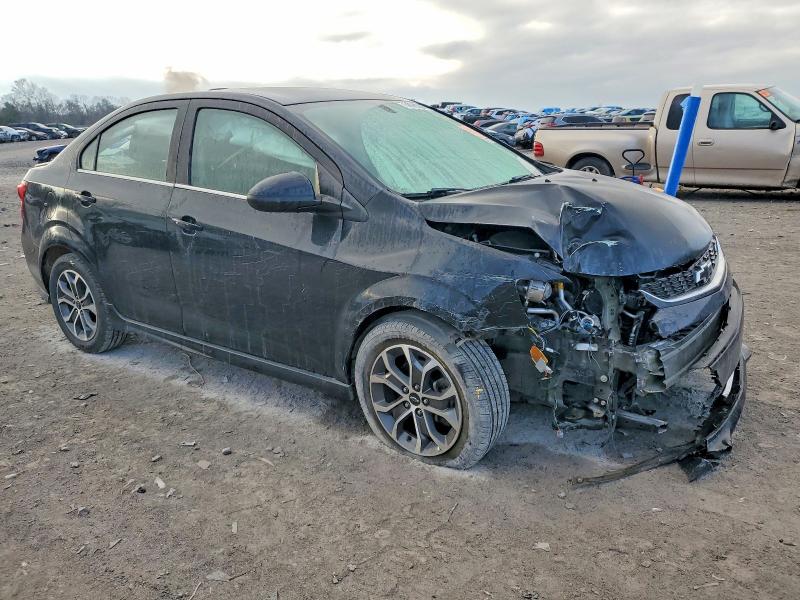 Photo 4 from auction – 2018 CHEVROLET SONIC LT with VIN 1G1JD5SGXJ4100982