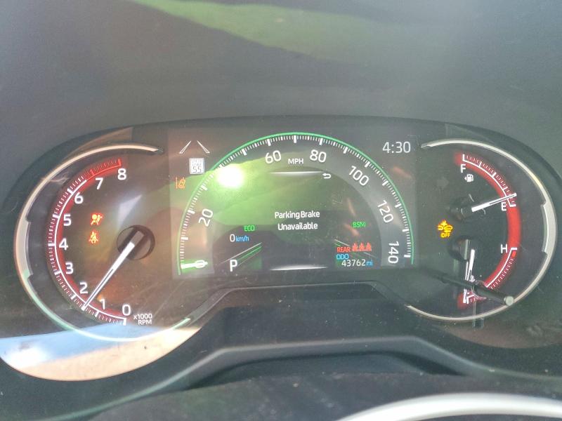 Photo 9 from auction – 2024 TOYOTA RAV4 with VIN 2T3C1RFV2RC257706
