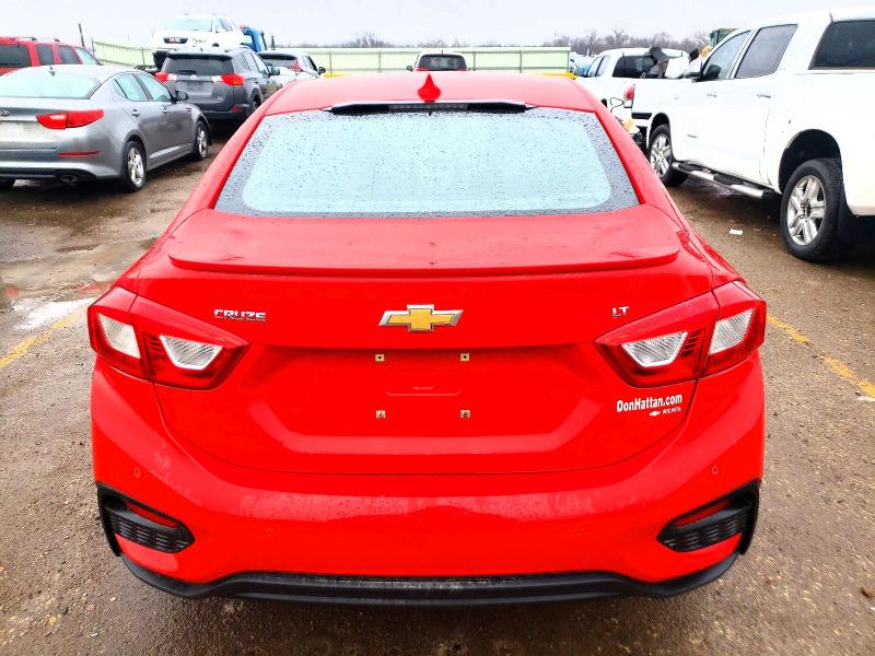 Photo 6 from auction – 2017 CHEVROLET CRUZE with VIN 1G1BE5SM4H7122976