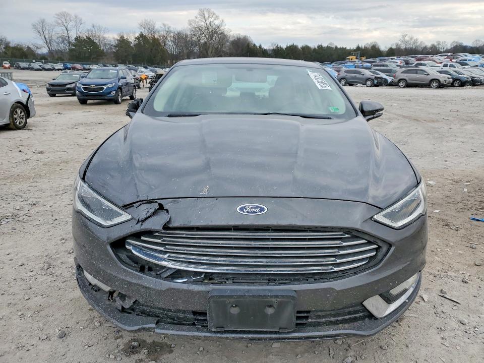 Photo 5 from auction – 2017 FORD FUSION with VIN 3FA6P0HD5HR124392