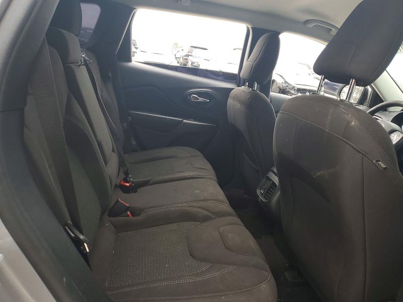 Photo 10 from auction – 2020 JEEP CHEROKEE with VIN 1C4PJLCB6LD581558