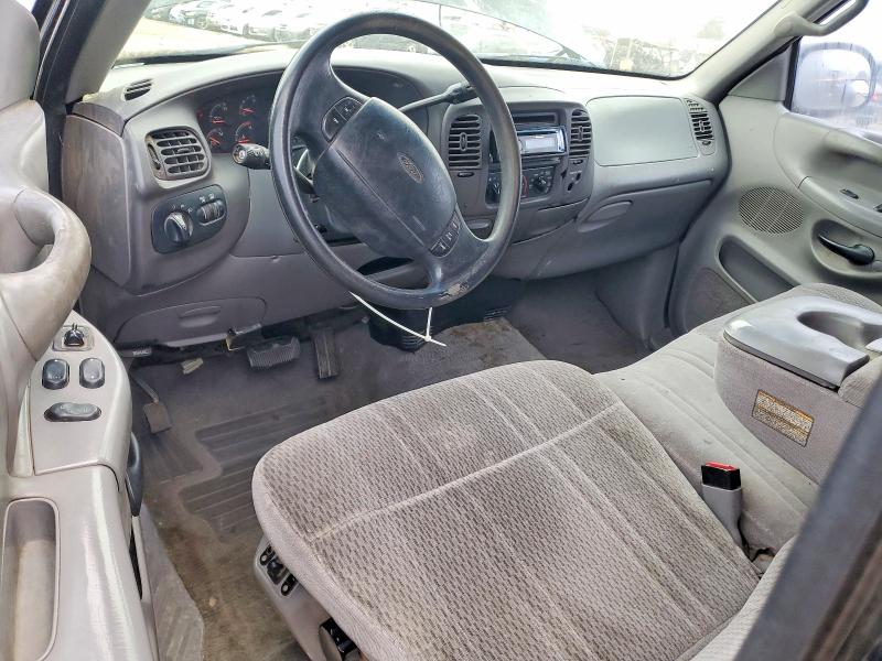 Photo 8 from auction – 1998 FORD F250 with VIN 1FTRX27L5WNA81295