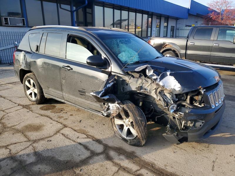 Photo 4 from auction – 2017 JEEP COMPASS LA with VIN 1C4NJCEB4HD189433