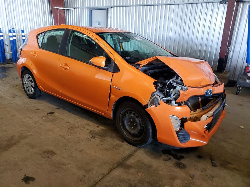 Photo 4 from auction – 2016 TOYOTA PRIUS C with VIN JTDKDTB38G1128142