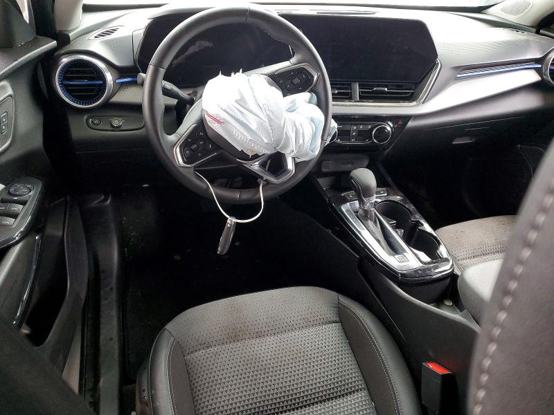 Photo 8 from auction – 2025 CHEVROLET TRAX with VIN KL77LHEP5SC112589