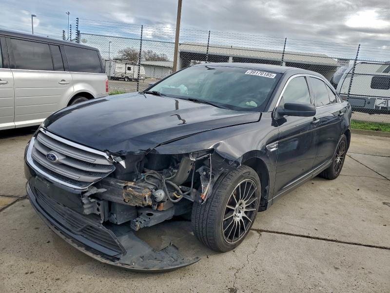 FORD TAURUS SE 2016 with VIN 1FAHP2D82GG105740 - Photo from auction