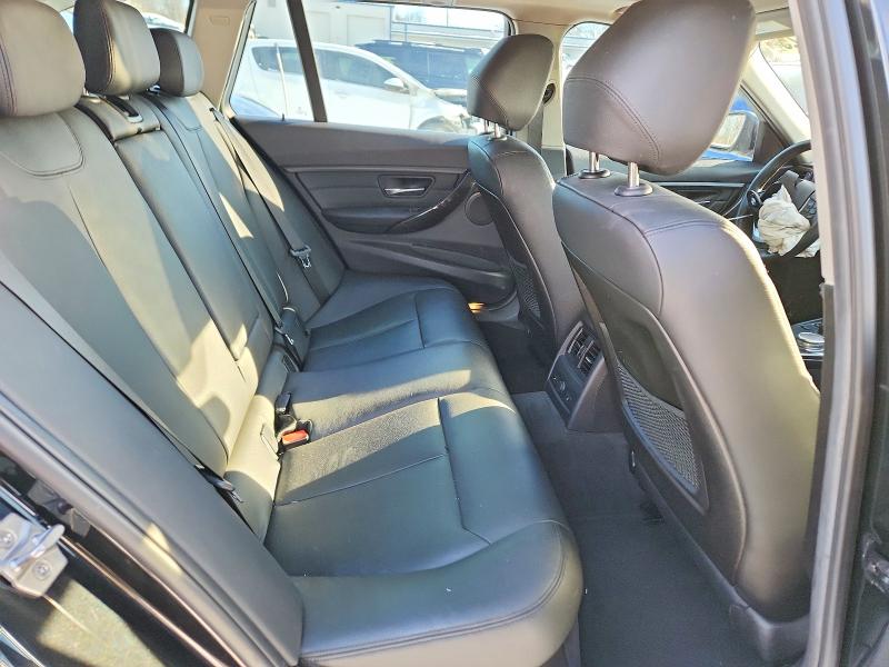 Zdjęcie 10 z aukcji – 2015 BMW 328 XI z VIN WBA3G7C5XFK481331