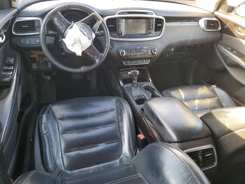 Photo 8 from auction – 2017 KIA SORENTO EX with VIN 5XYPH4A54HG327726