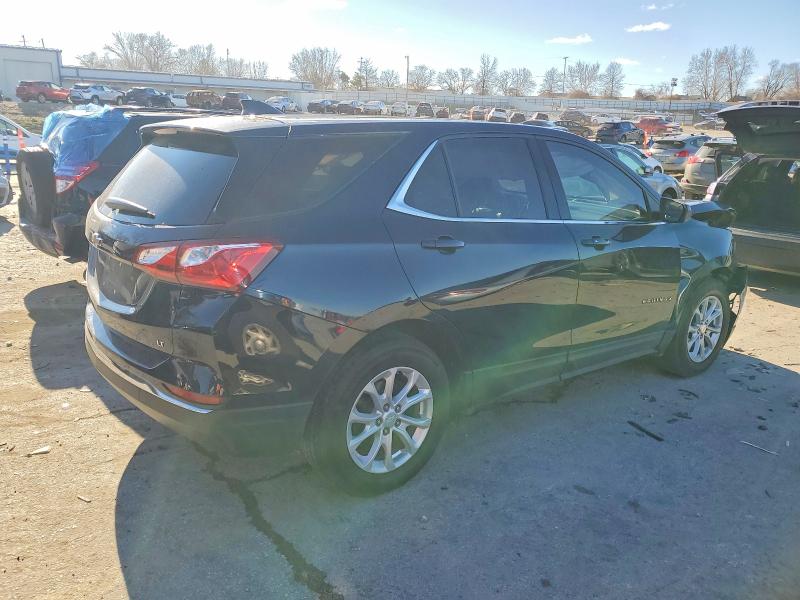 Photo 3 from auction – 2020 CHEVROLET EQUINOX LT with VIN 3GNAXKEV1LS668362