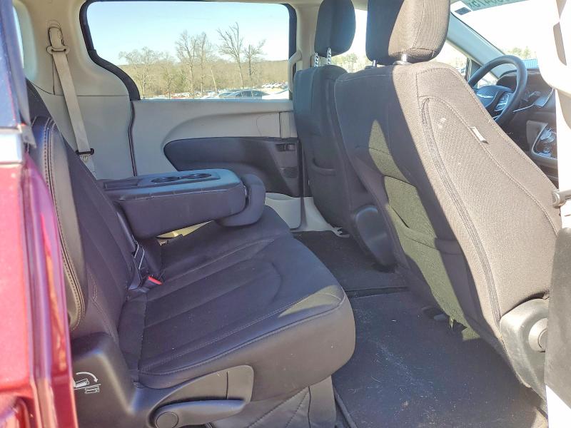 Photo 11 from auction – 2017 CHRYSLER PACIFICA T with VIN 2C4RC1DGXHR676551