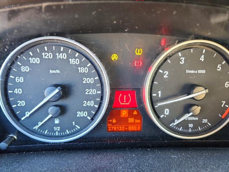 Photo 9 from auction – 2007 BMW X5 3.0I with VIN 5UXFE43567L039340