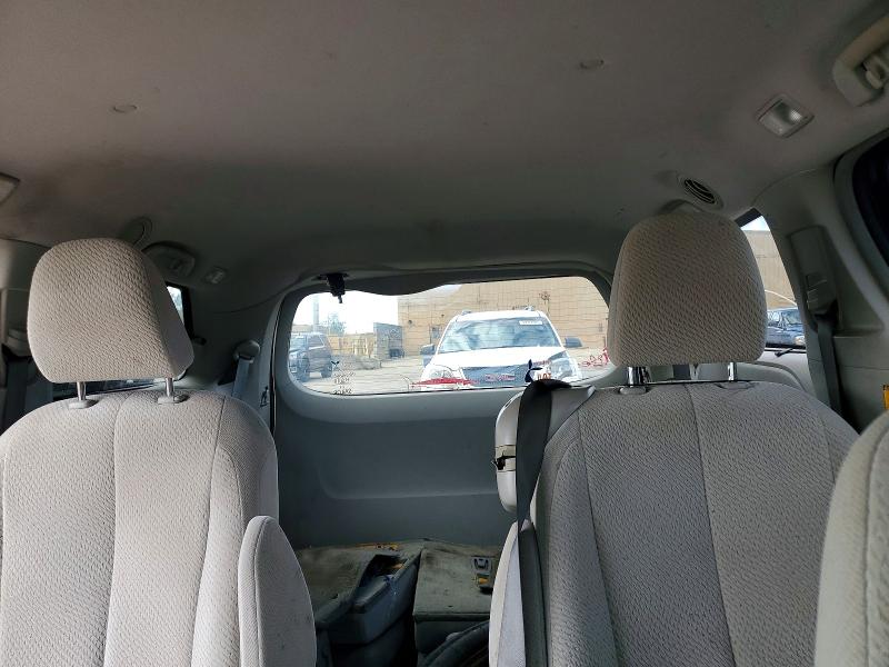 Photo 10 from auction – 2012 TOYOTA SIENNA with VIN 5TDKK3DC1CS186335