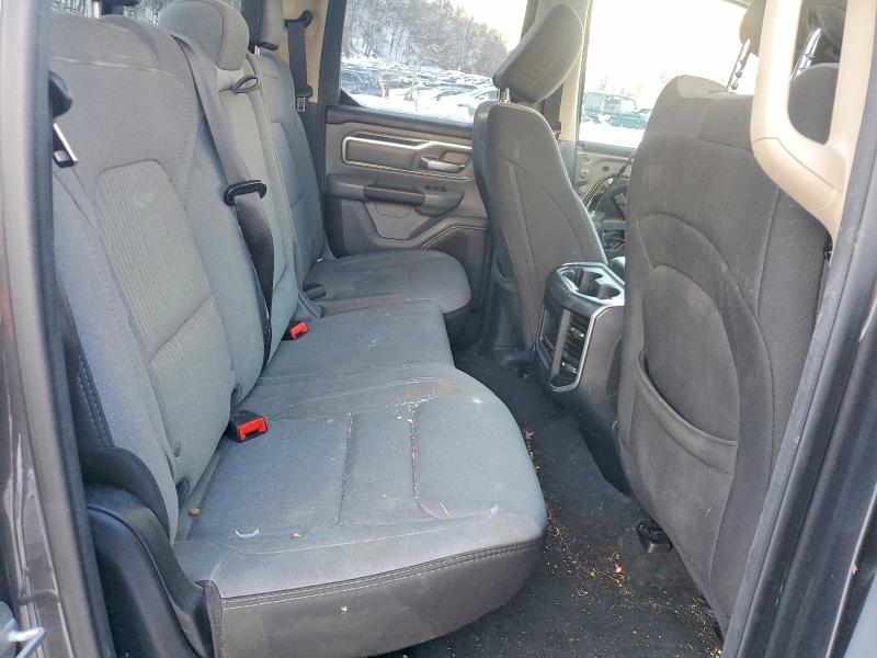 Photo 10 from auction – 2019 RAM 1500 with VIN 1C6SRFBT1KN922430
