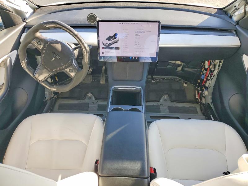 Photo 8 from auction – 2021 TESLA MODEL Y with VIN 5YJYGDEE7MF151628