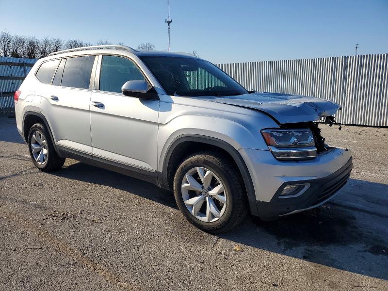Фото 4 с аукциона – 2018 VOLKSWAGEN ATLAS с VIN 1V2ER2CAXJC521866