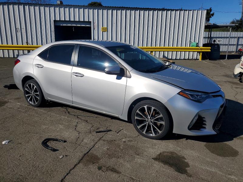 Photo 4 from auction – 2017 TOYOTA COROLLA with VIN 2T1BURHE0HC932878