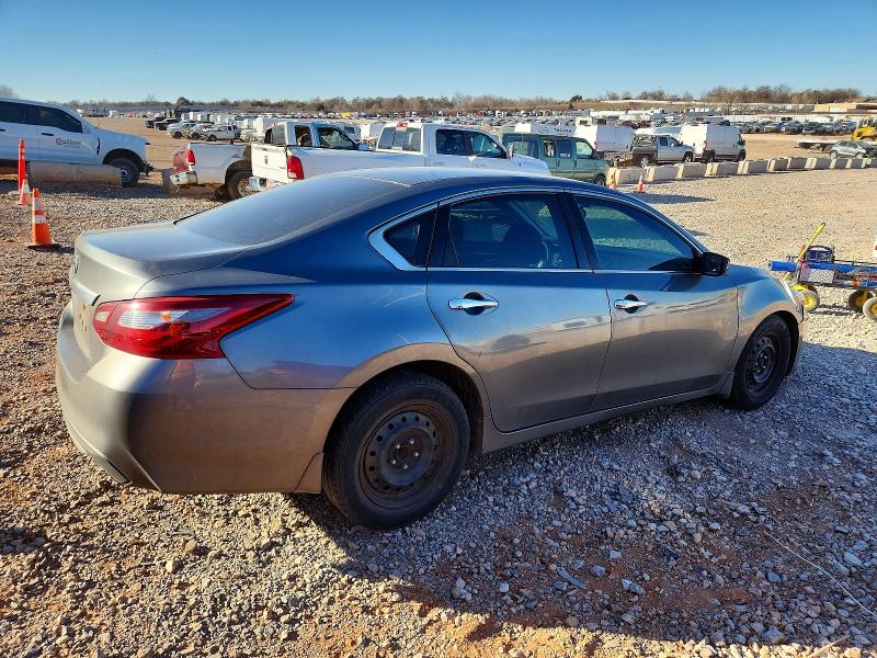 Photo 3 from auction – 2018 NISSAN ALTIMA with VIN 1N4AL3AP2JC226278