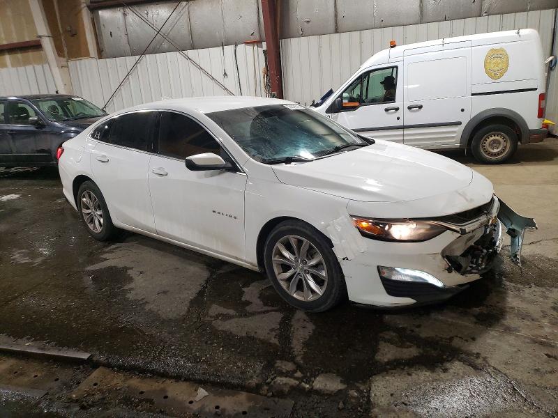Photo 4 from auction – 2019 CHEVROLET MALIBU LT with VIN 1G1ZD5ST8KF183446