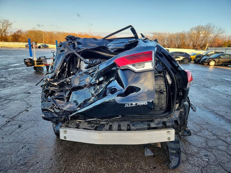 Photo 6 from auction – 2017 TOYOTA HIGHLANDER with VIN 5TDJZRFH5HS481349