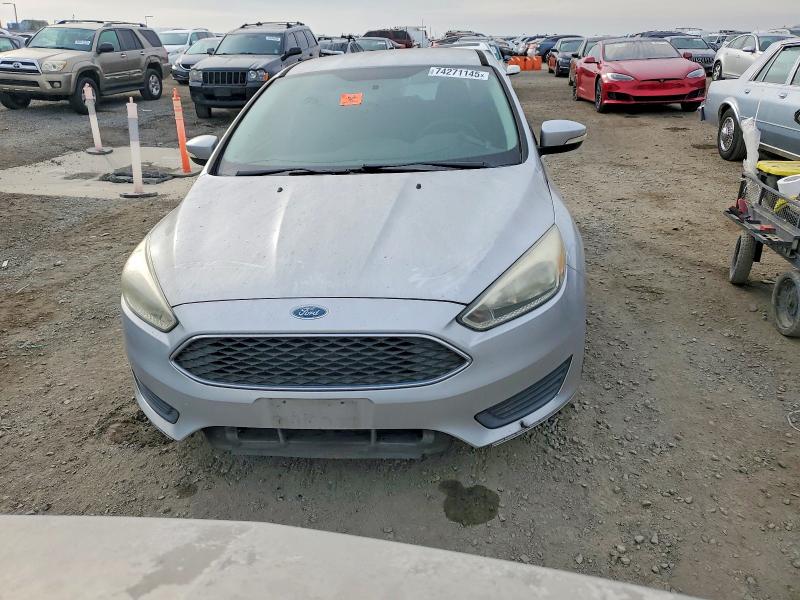 Photo 5 from auction – 2015 FORD FOCUS with VIN 1FADP3K28FL244893