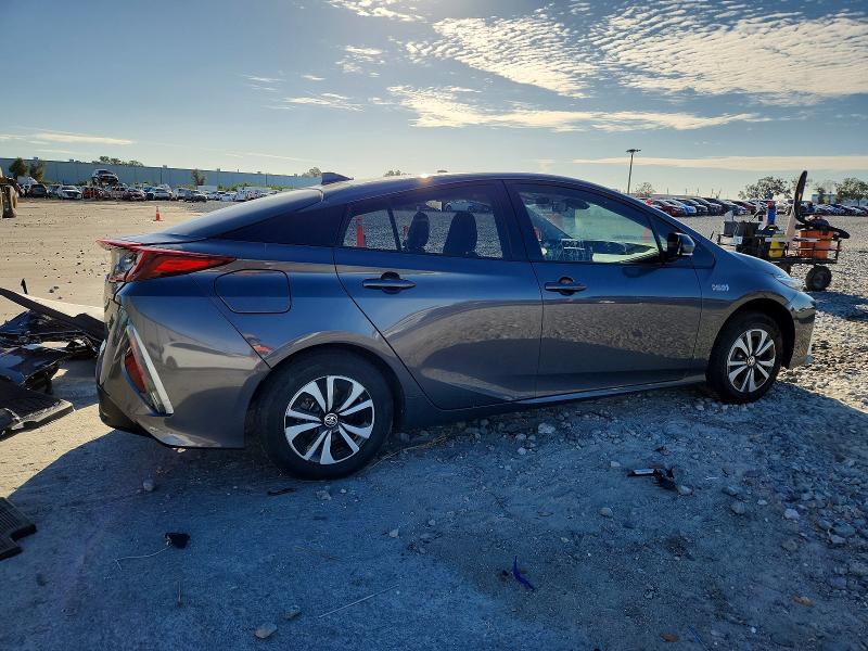 Photo 3 from auction – 2019 TOYOTA PRIUS PRIM with VIN JTDKARFP2K3119149