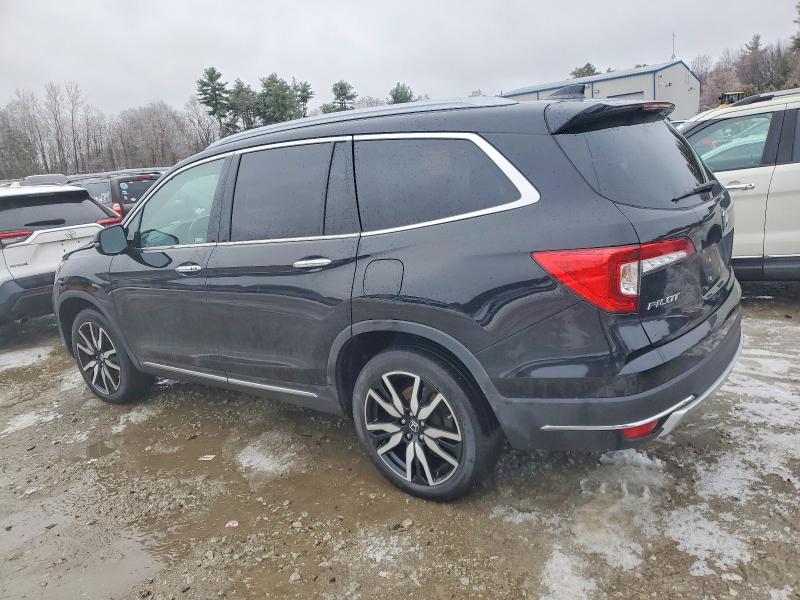 Photo 2 from auction – 2022 HONDA PILOT TOUR with VIN 5FNYF6H62NB062117